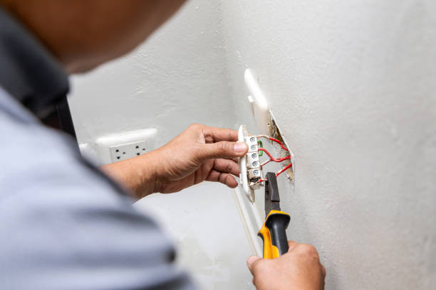 Best Commercial Electrician Services  in Comfort, TX